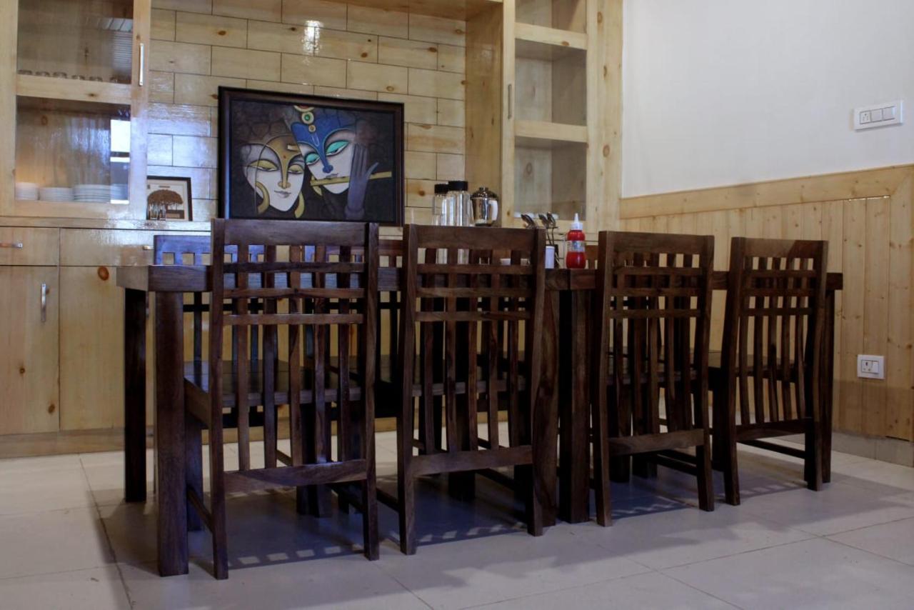 Him Aashrey B&B Homestay Simlá Kültér fotó