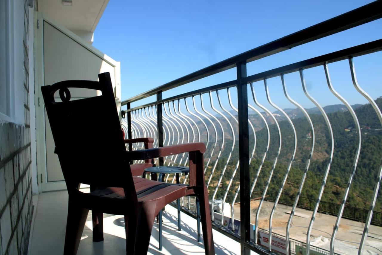 Him Aashrey B&B Homestay Simlá Kültér fotó