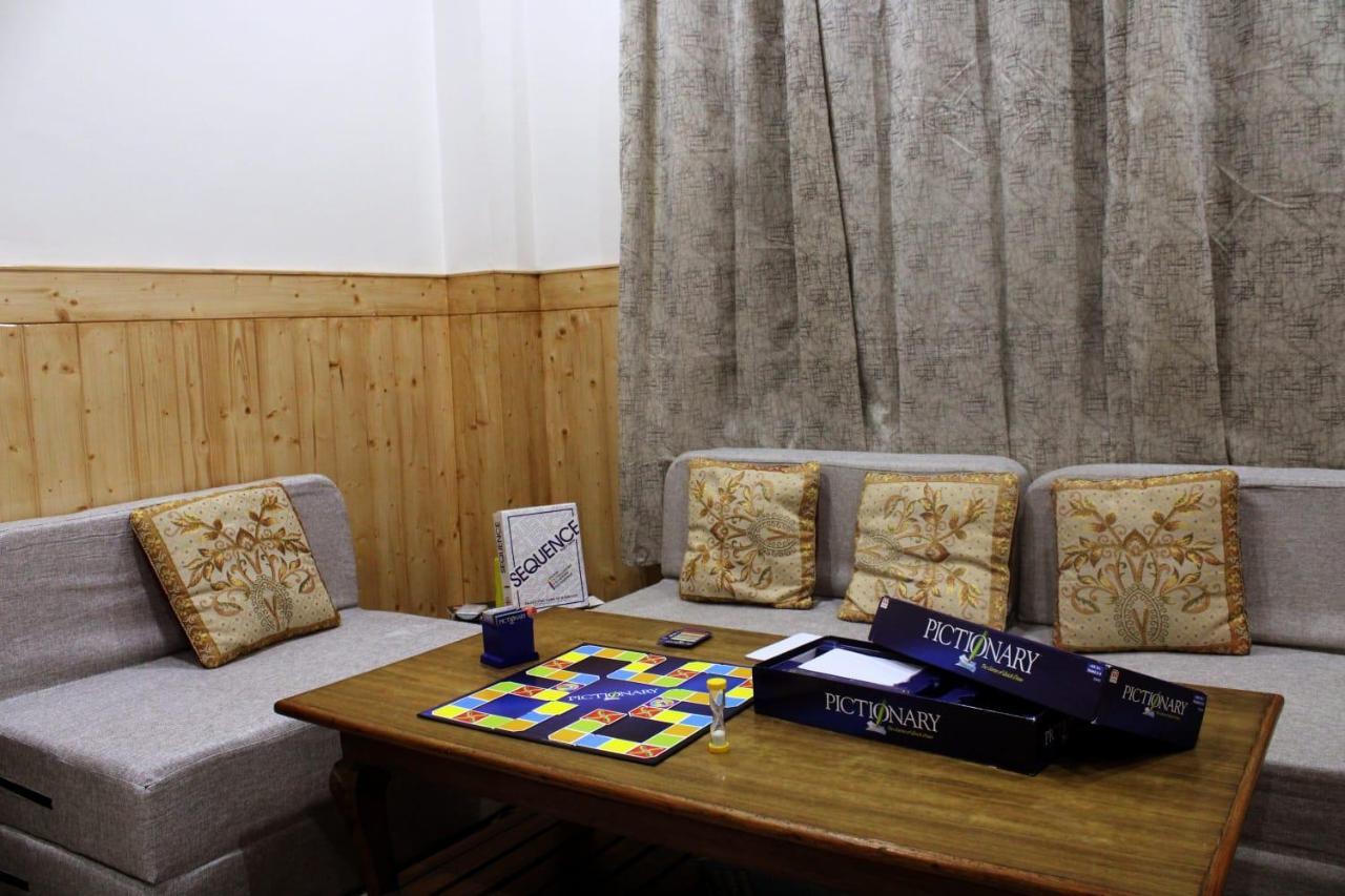 Him Aashrey B&B Homestay Simlá Kültér fotó