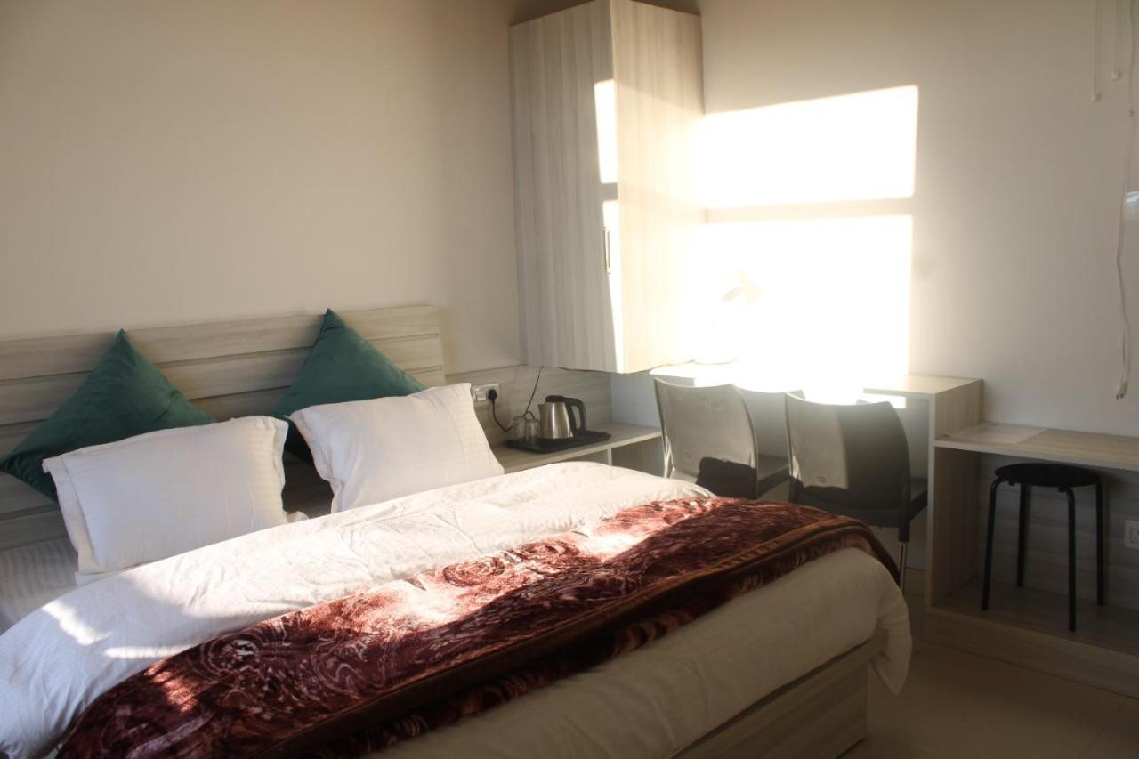 Him Aashrey B&B Homestay Simlá Kültér fotó